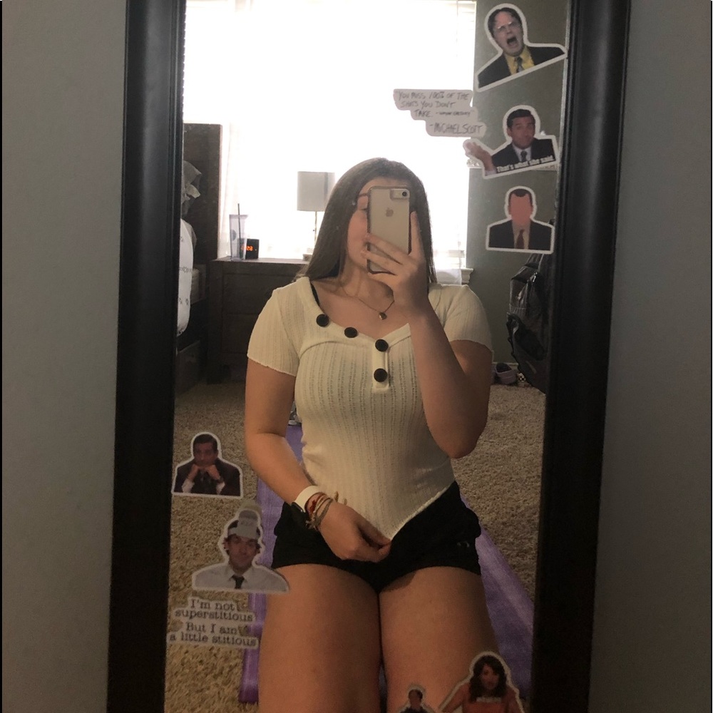 ✰ white lettuce trim button down shirt ✰